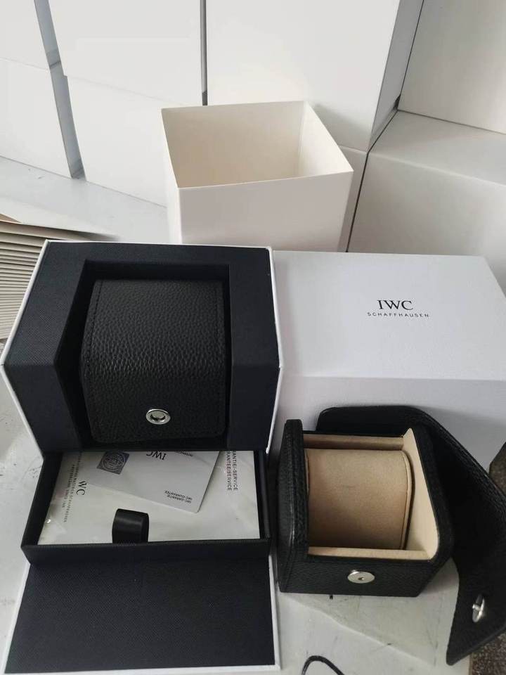 IWC Caixa Premium