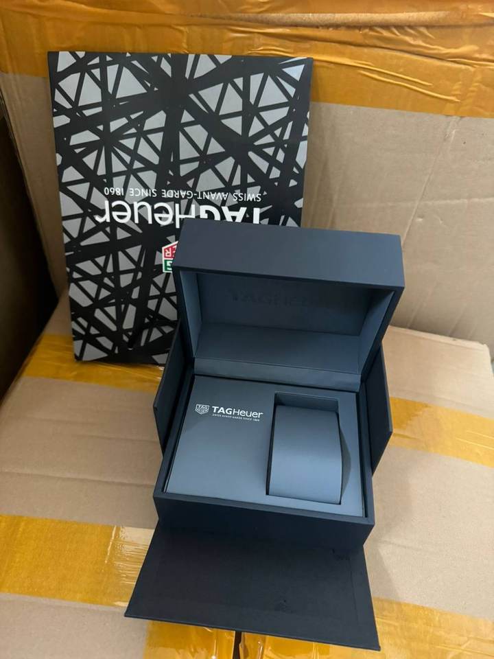 Tag Heuer Caixa Premium